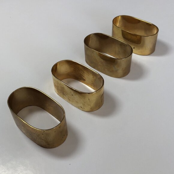 4 Brass Napkin Rings Holders Unpolished Natural Patina X - Picture 4 of 9